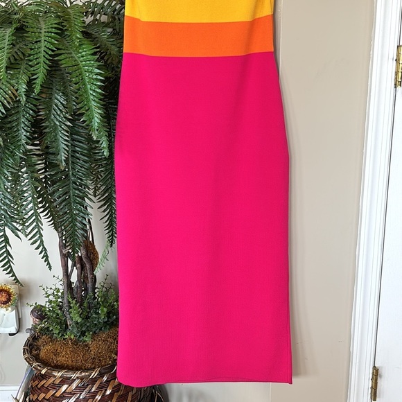 Express Body Contour Colorblock Bodycon Stretch Sleeveless Midi Dress Twist - Picture 7 of 11